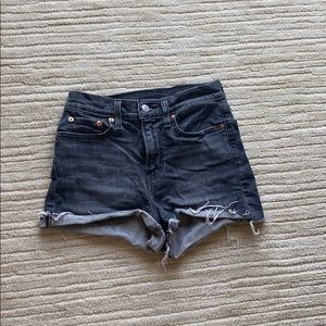 levi shorts !! super cute and comfortable